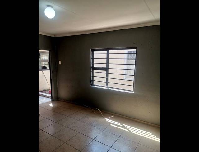 0 BEDROOM PROPERTY TO RENT IN PROTEA GLEN